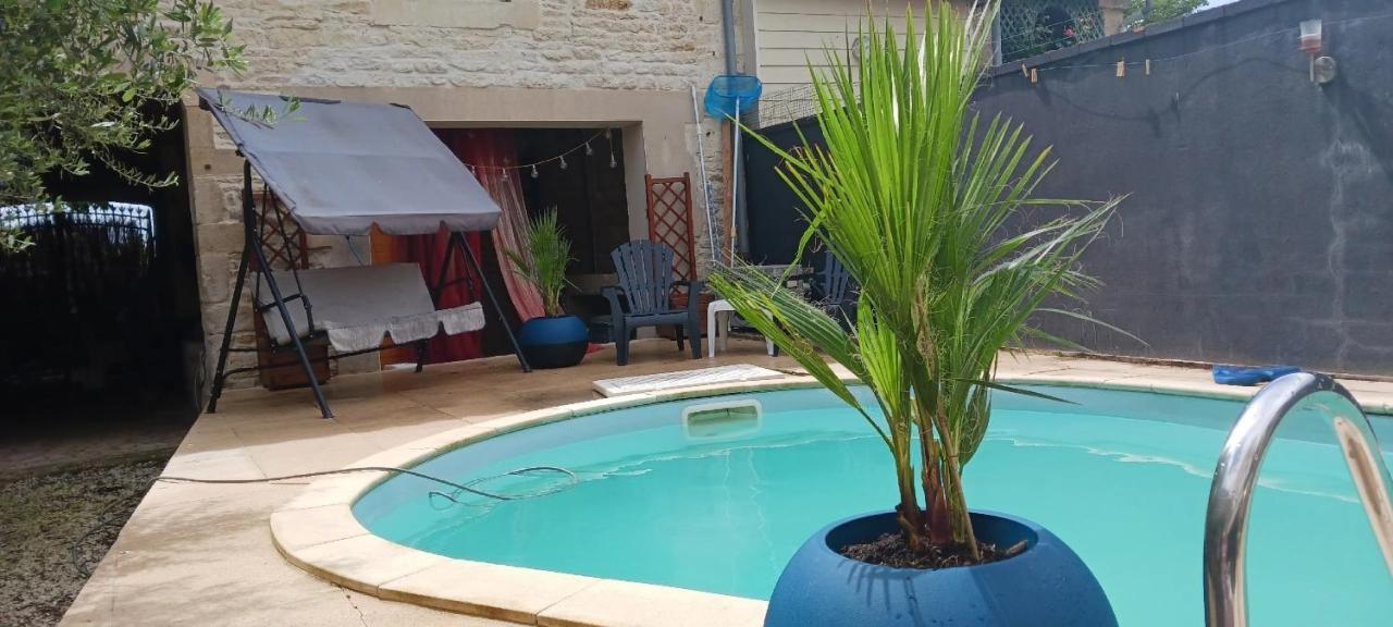 Appartamento Belle Chambre D'Hote Pour 2 A 4 Personnes Chef-Boutonne Esterno foto